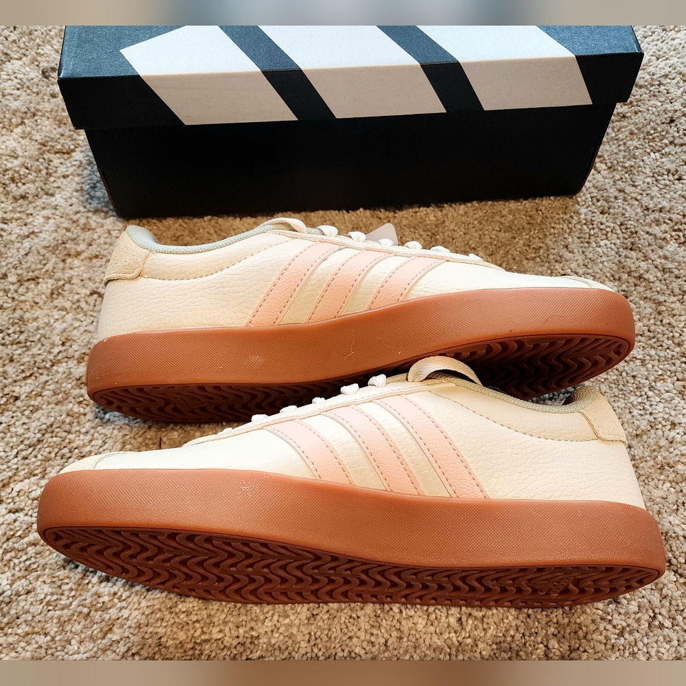 NEW Women's Adidas VL Court 3.0 Sneaker Size 6W/4.5Y - Picture 6 of 10